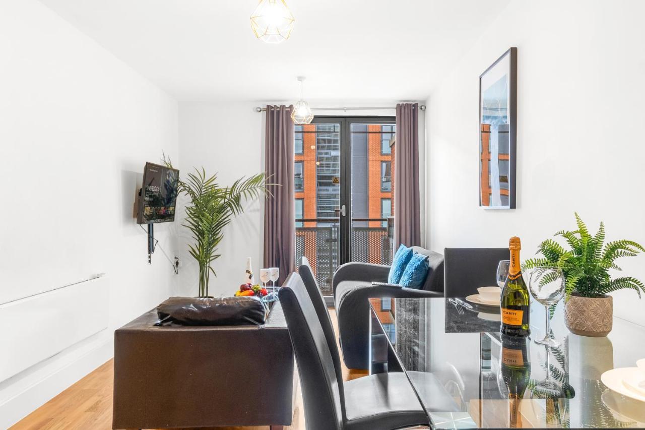 Haus City Centre 2 Bedroom Apartment L Parking L Balcony L Wifi L Smart Tv L Arcadian L China Town Birmingham Ngoại thất bức ảnh